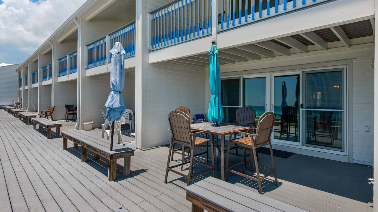 Blue Nine 3 Gulf Front Patio Blue Nine 3 Gulf Front Patio