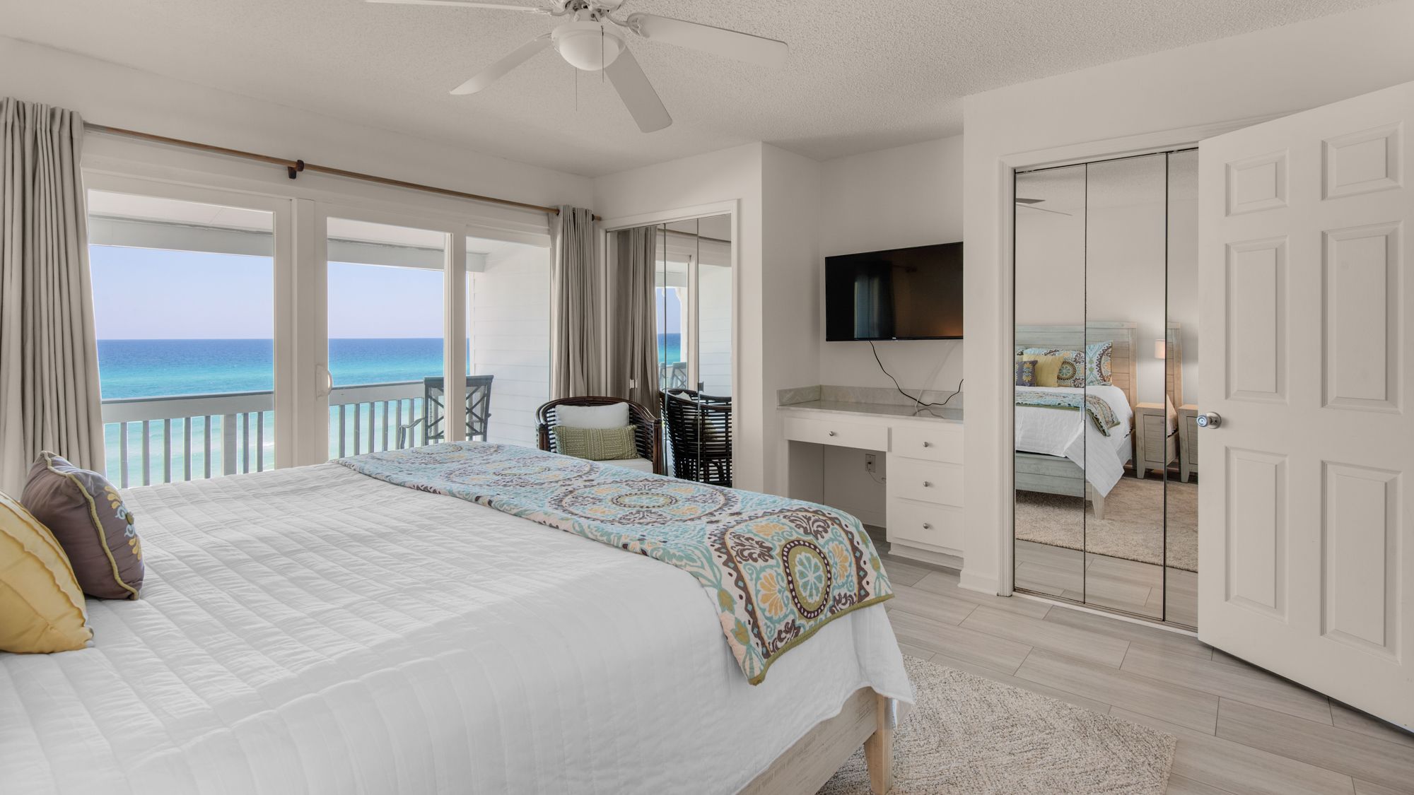 Blue Nine 3 Bedroom with Gulf View
