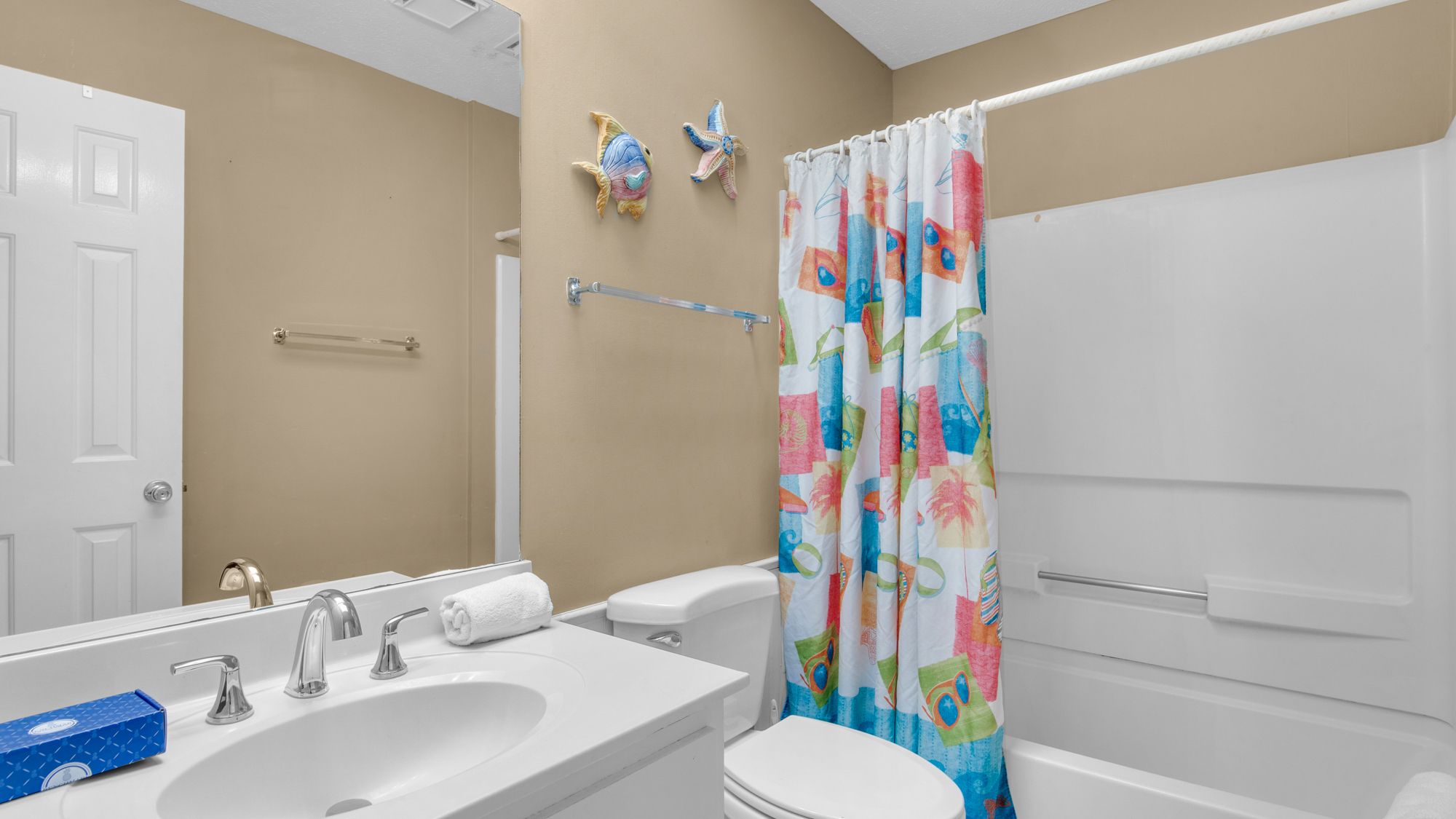 Reel Relaxing Bathroom