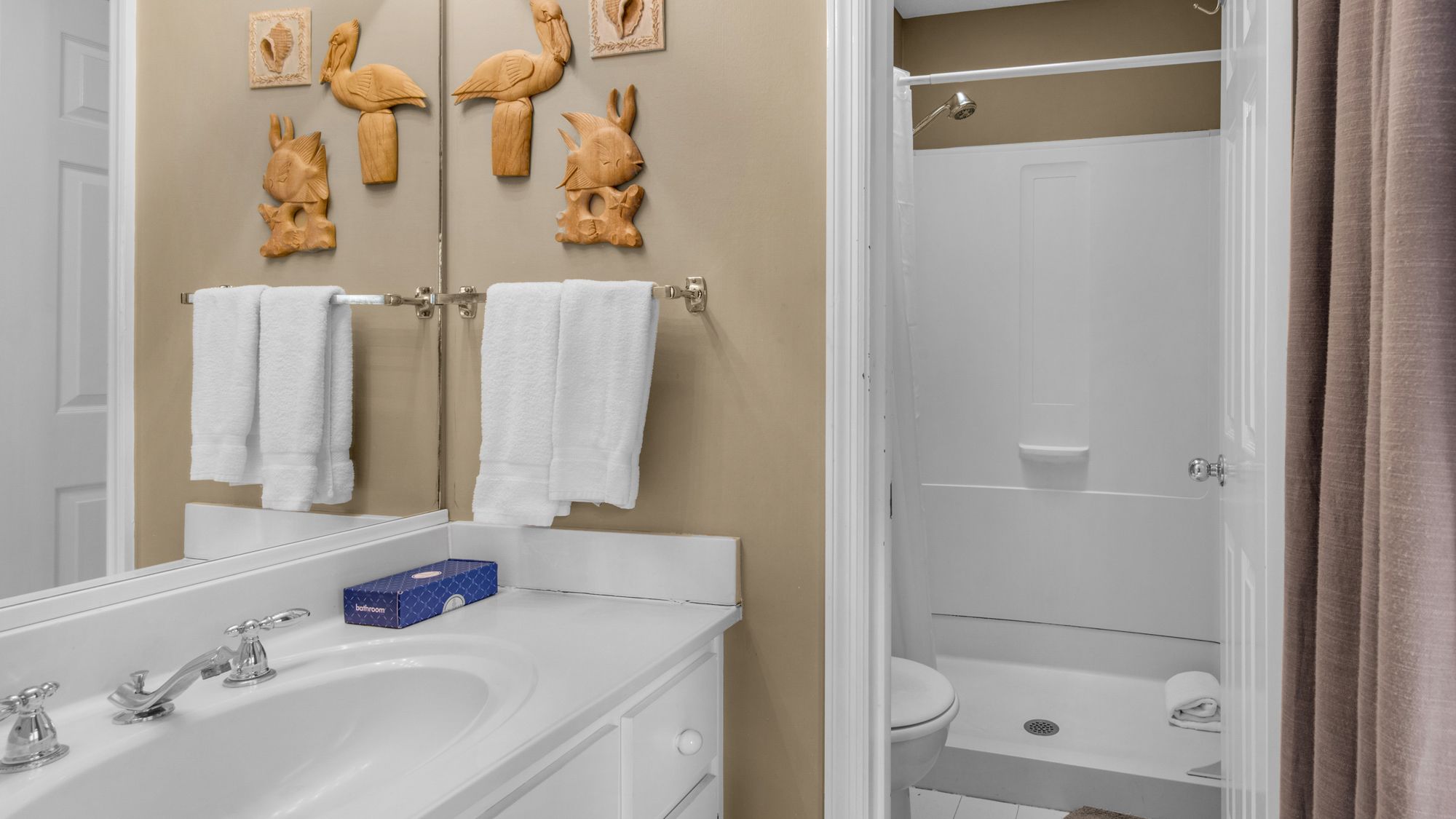 Reel Relaxing Bathroom