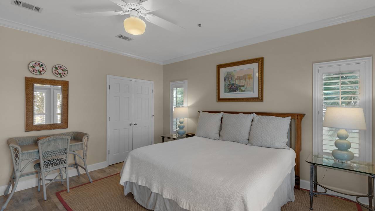 Master King Bedroom Master King Bedroom