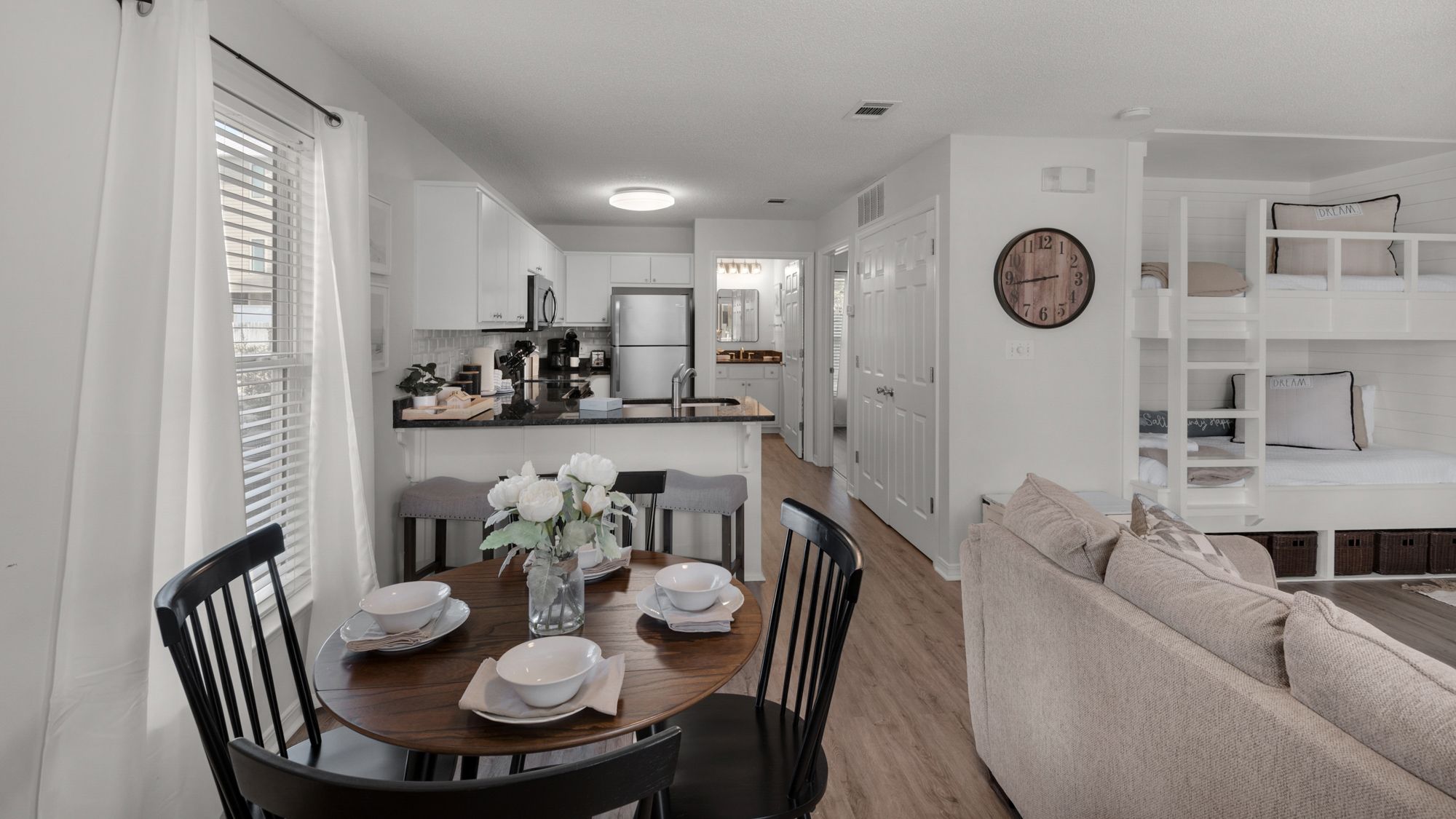 Rollin Tide C4 Main Area