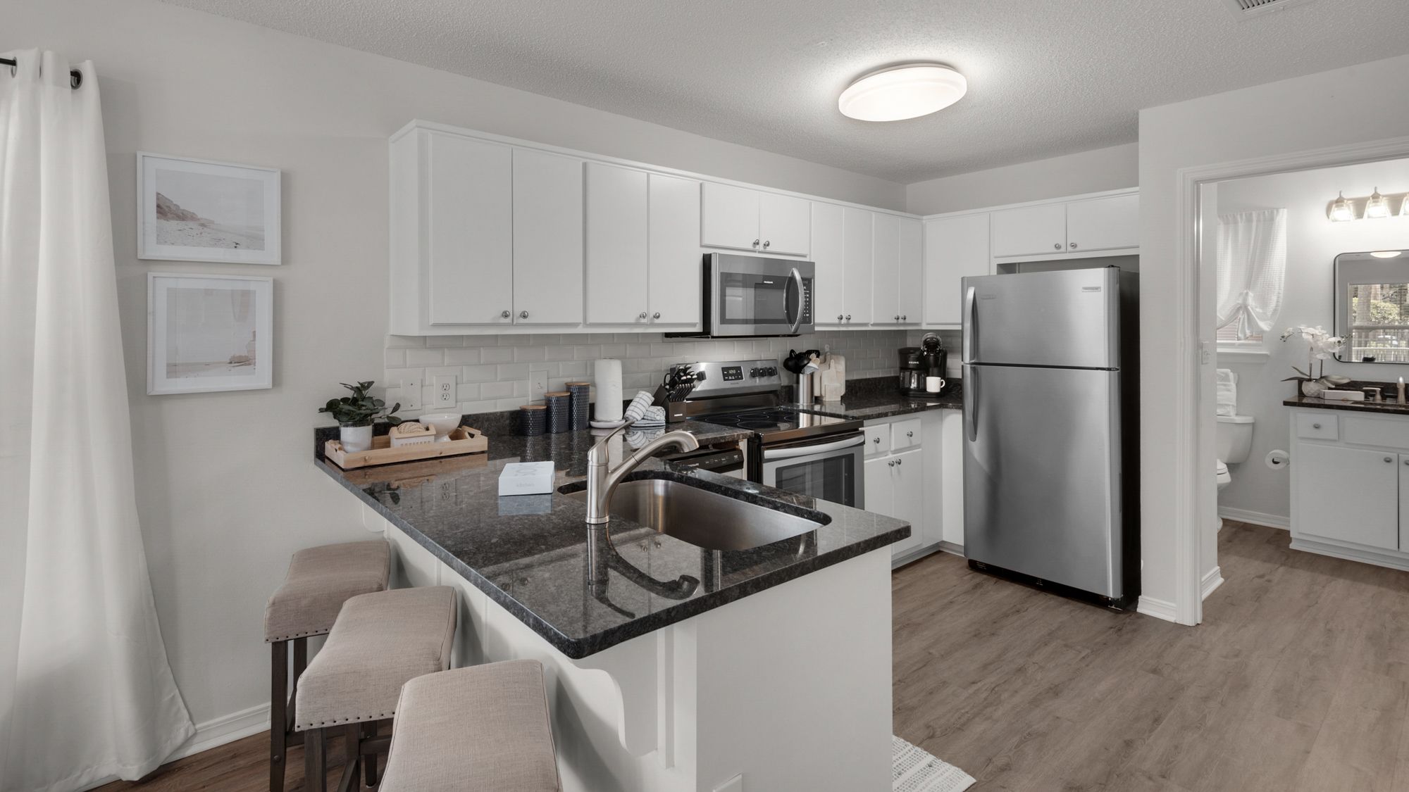 Rollin Tide C4 Kitchen