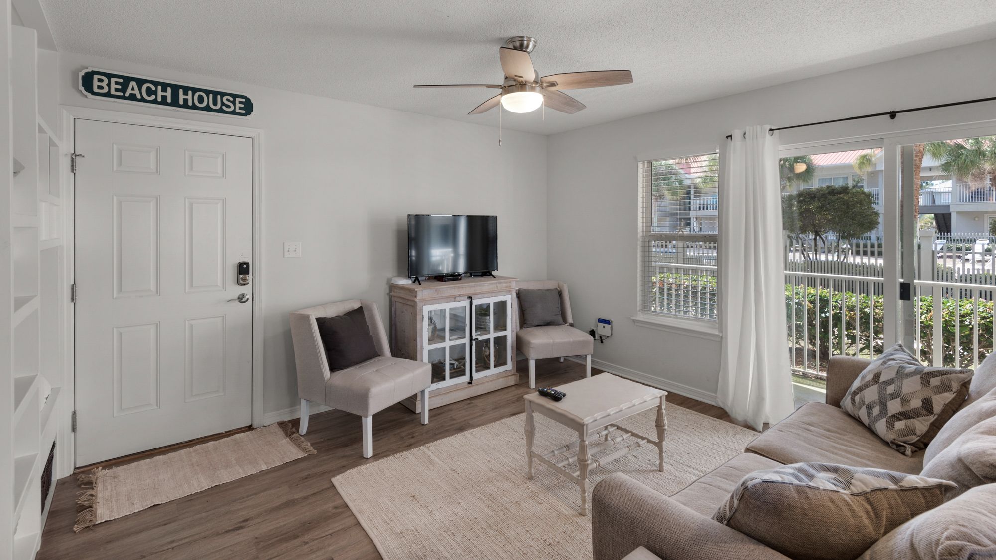 Rollin Tide C4 Main Area