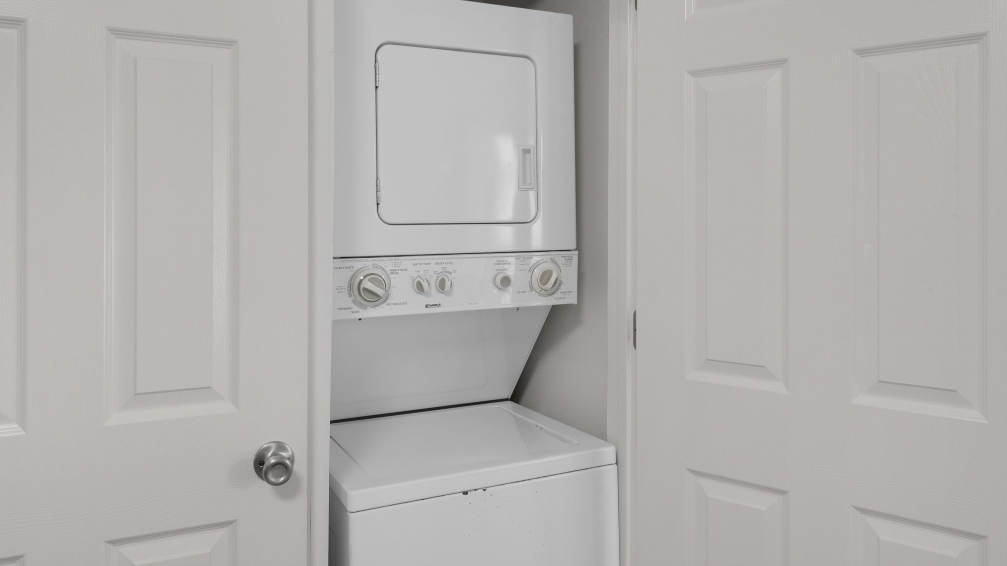 Rollin Tide C4 Laundry