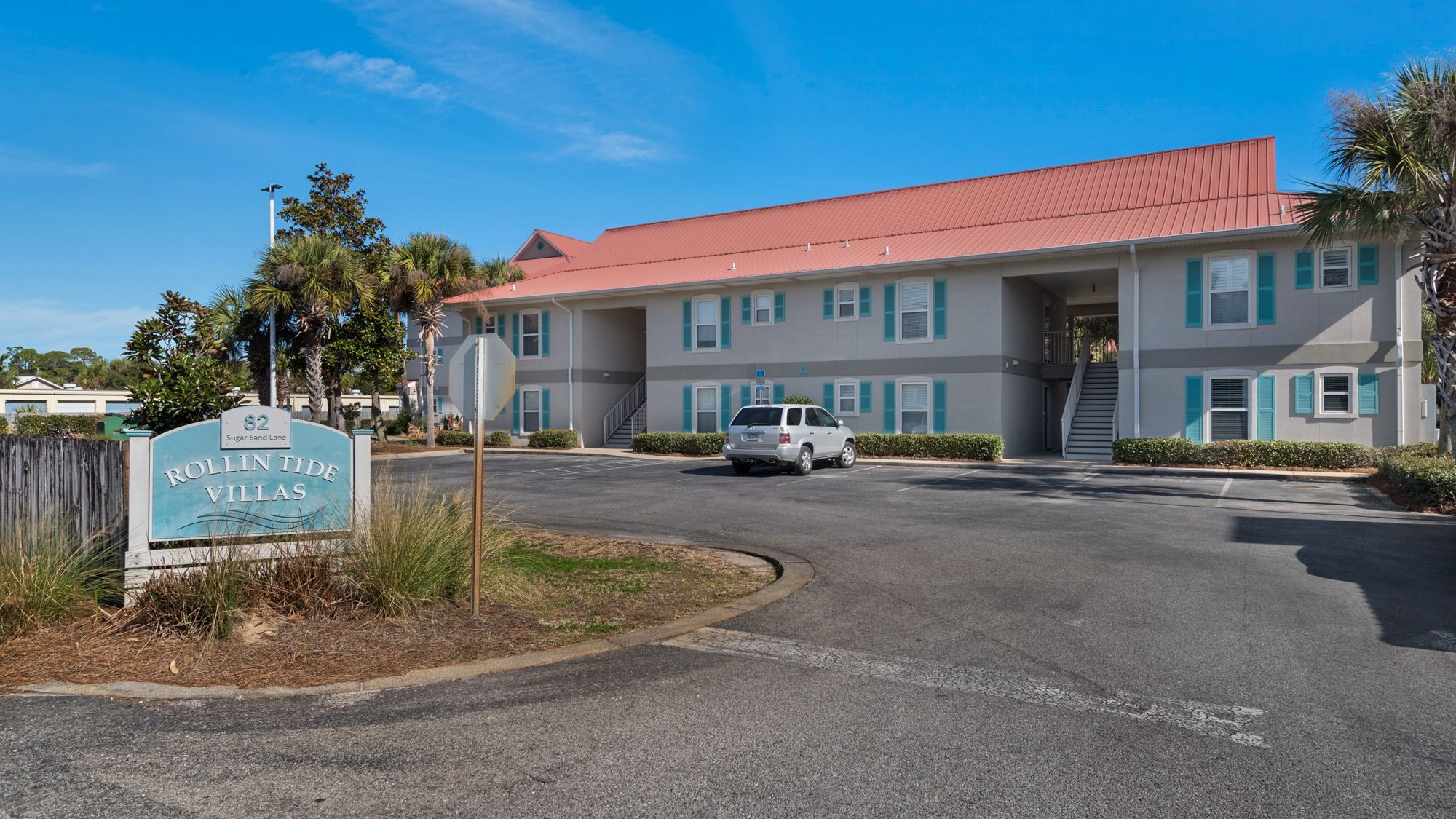 Rollin Tide Grounds and Amenities