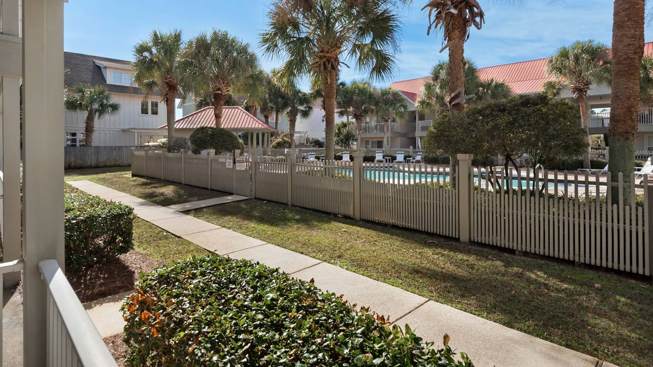 Rollin Tide C4 Patio Rollin Tide C4 Patio