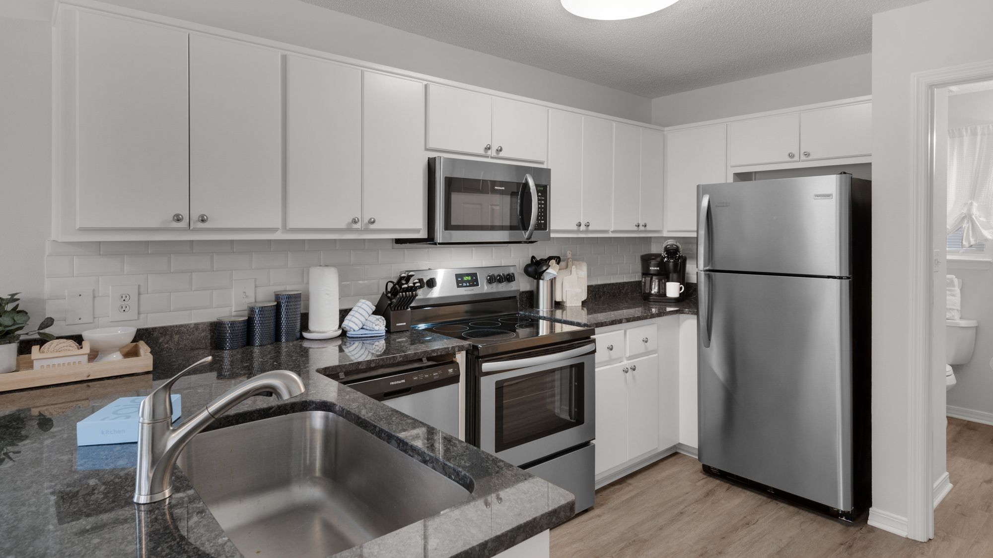 Rollin Tide C4 Kitchen