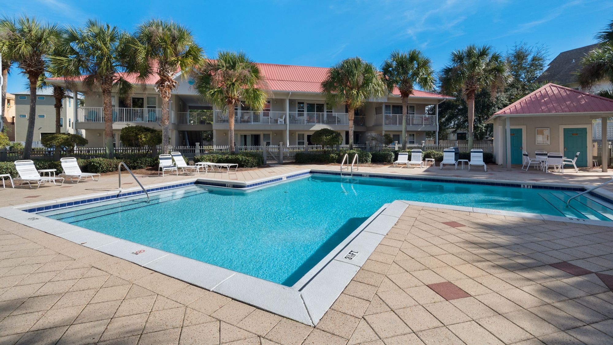 Rollin Tide Grounds and Amenities