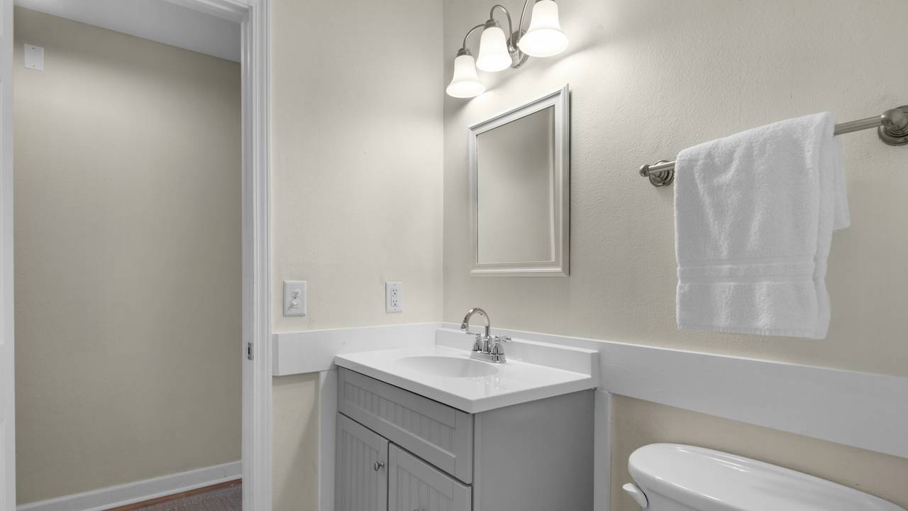 Eastern Shores 106 Eastern Shores 106