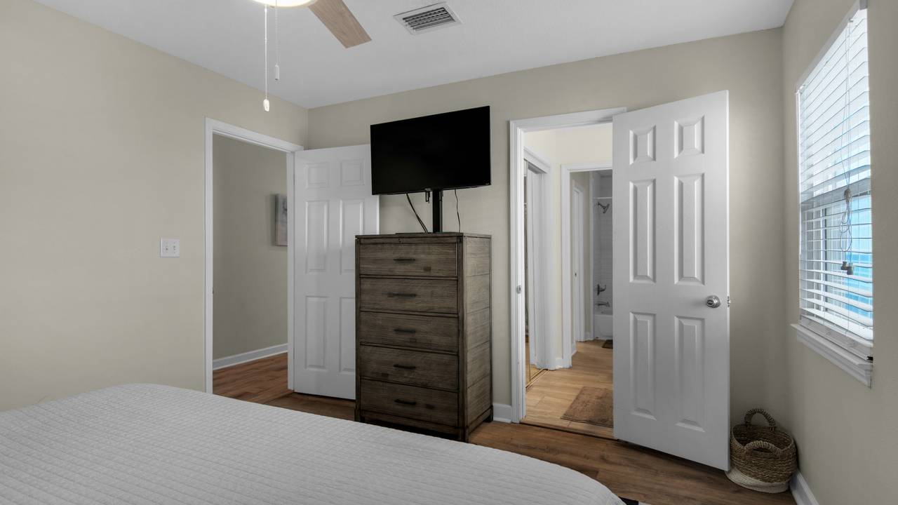 Eastern Shores 106 Eastern Shores 106