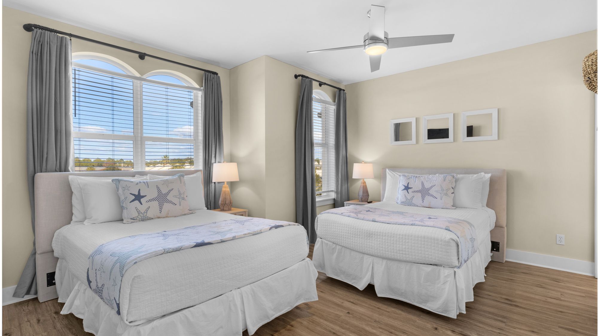 Monterey B301 - Bedroom