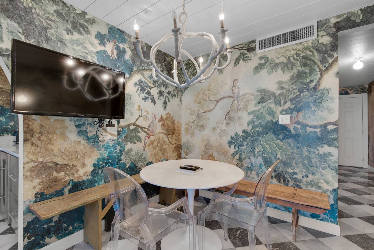 Sand Cliffs 107 Sand Cliffs 107