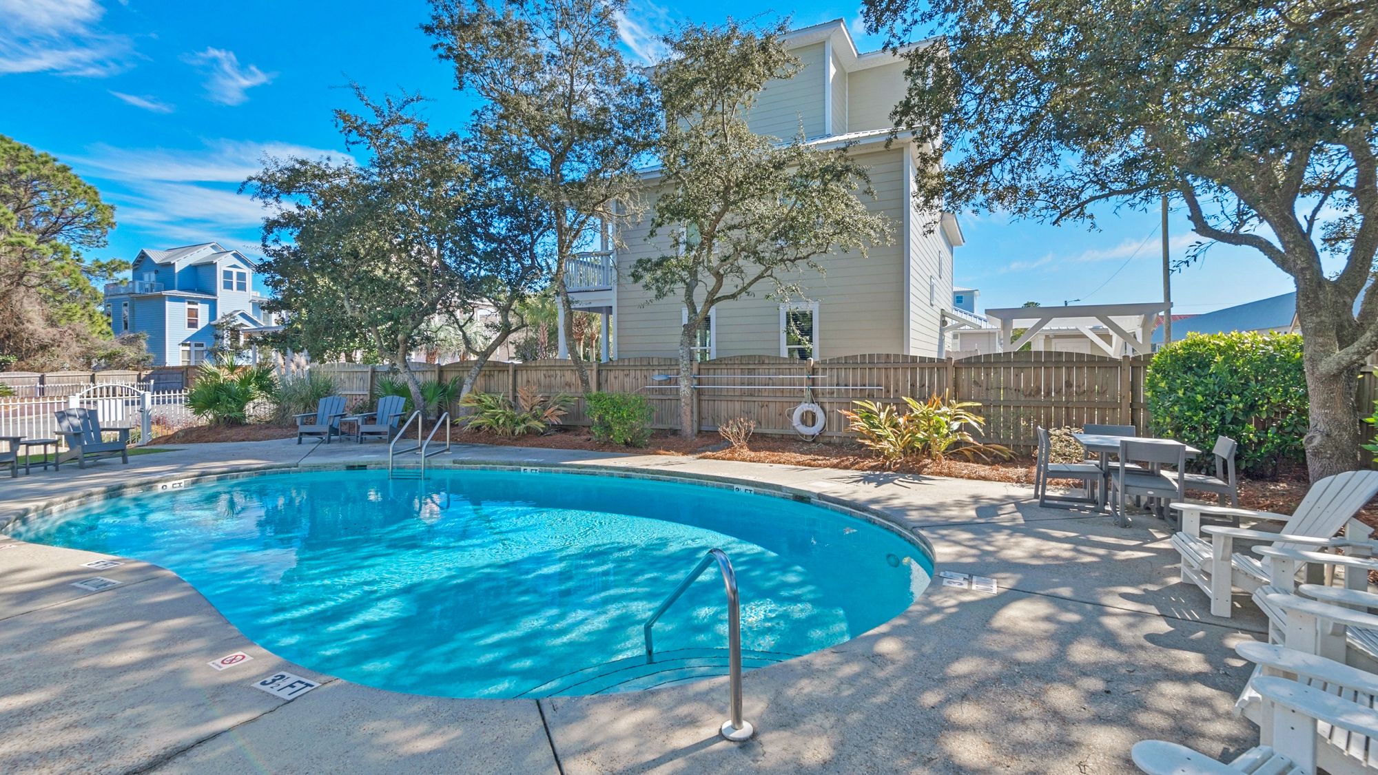 Gulf Mist Neighborhood Pool