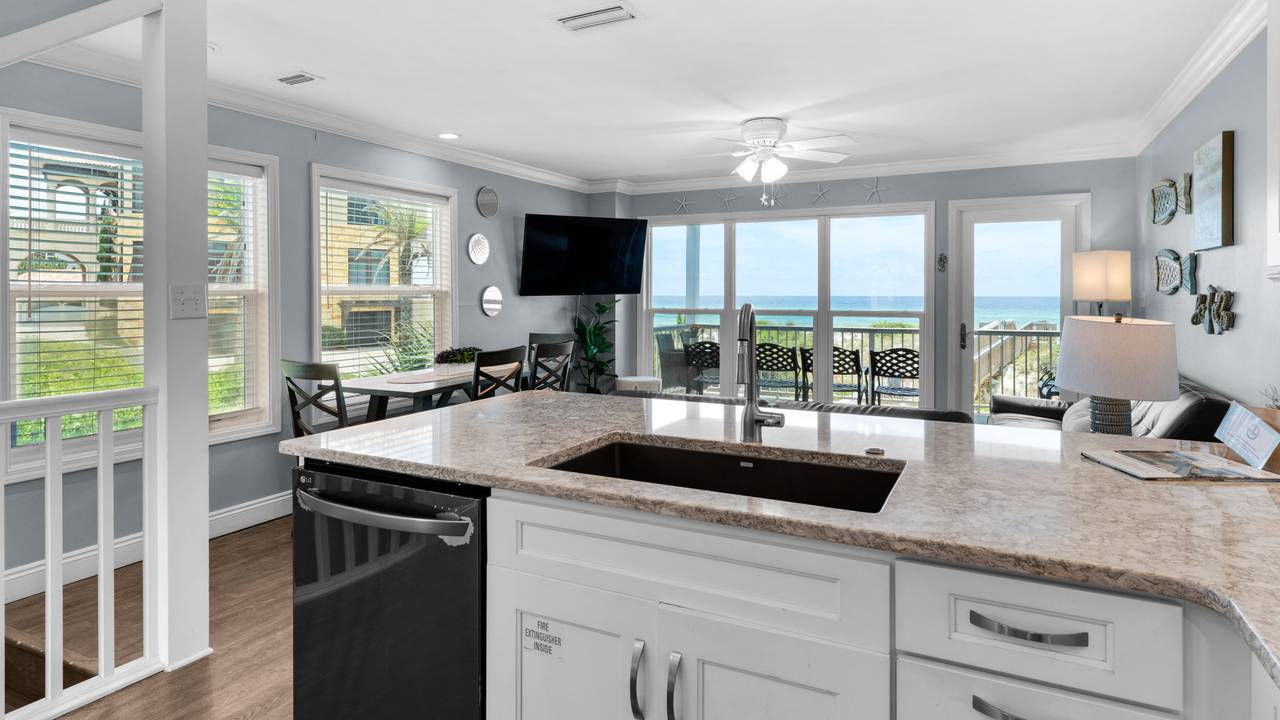 Sea Haunts 1A - 2nd Floor Kitchen area Sea Haunts 1A - 2nd Floor Kitchen area