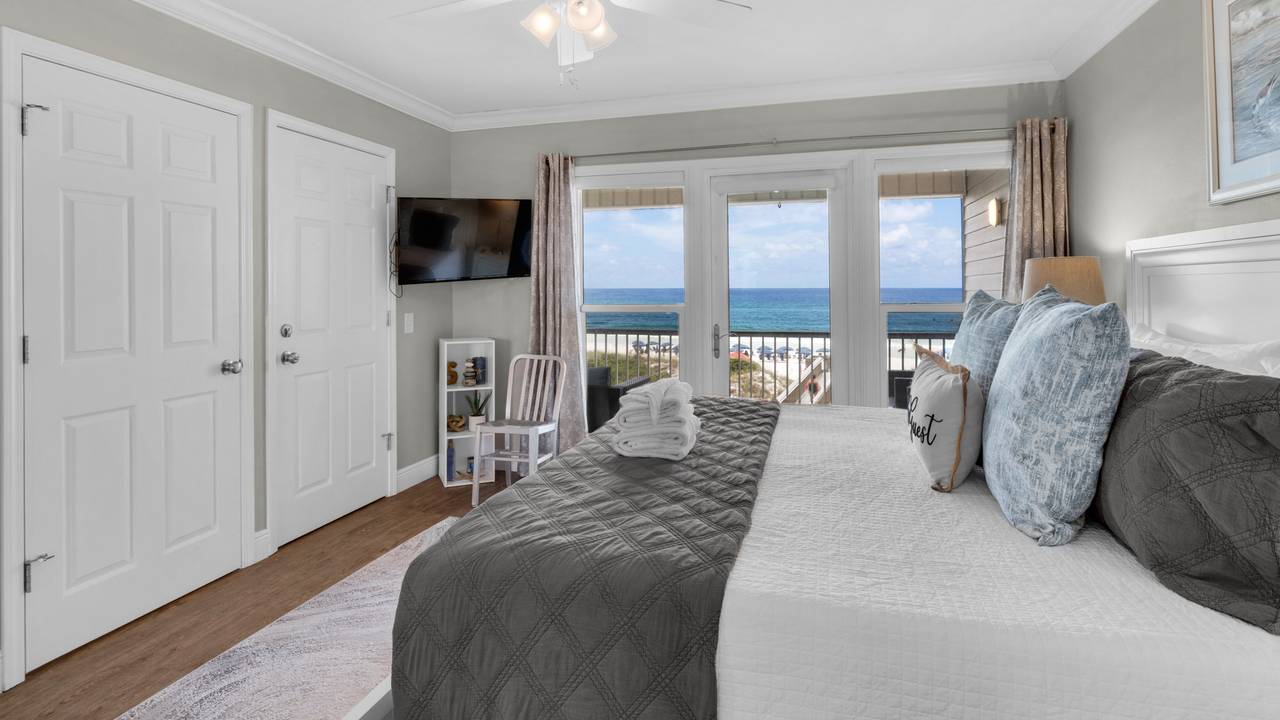 Sea Haunts 1A - 3rd Floor Master Bedroom Sea Haunts 1A - 3rd Floor Master Bedroom