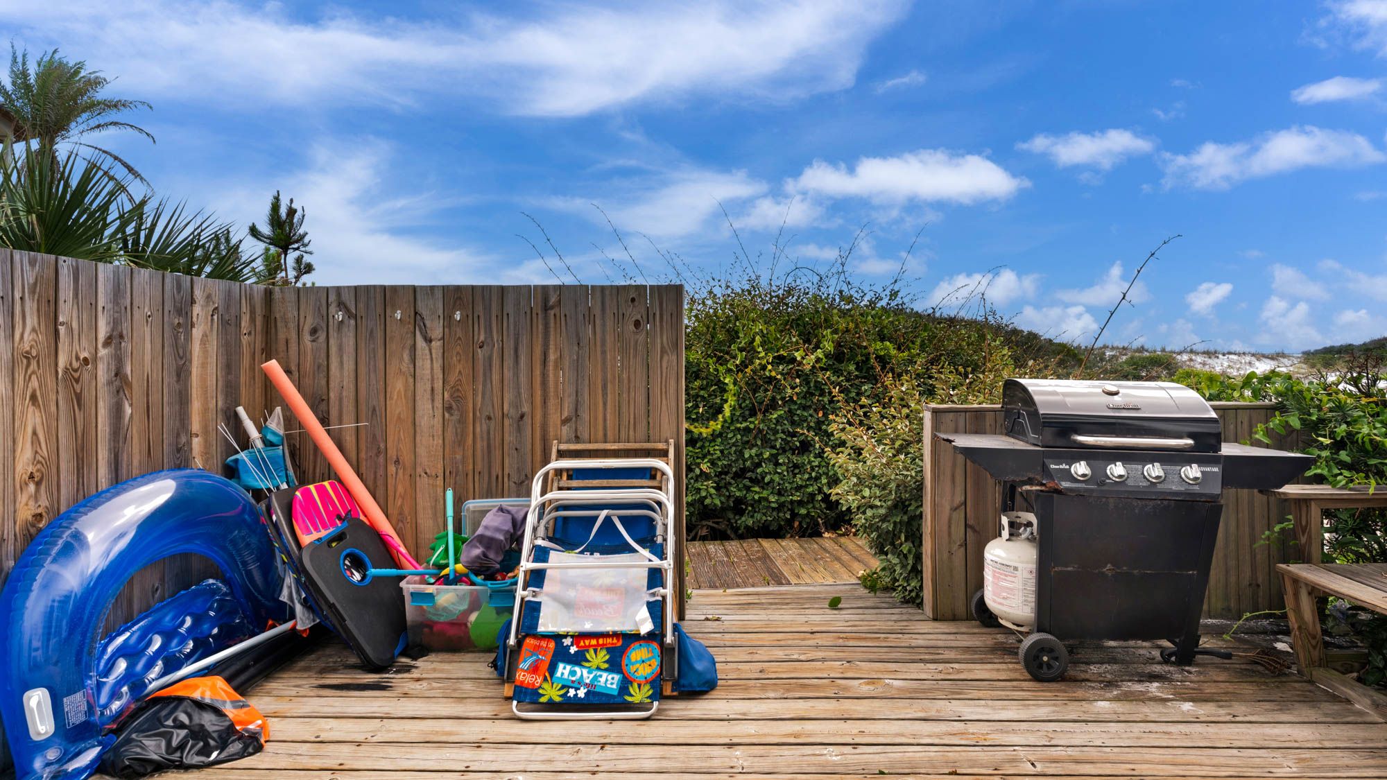 Sea Haunts 1A - Gas grill & Beach items