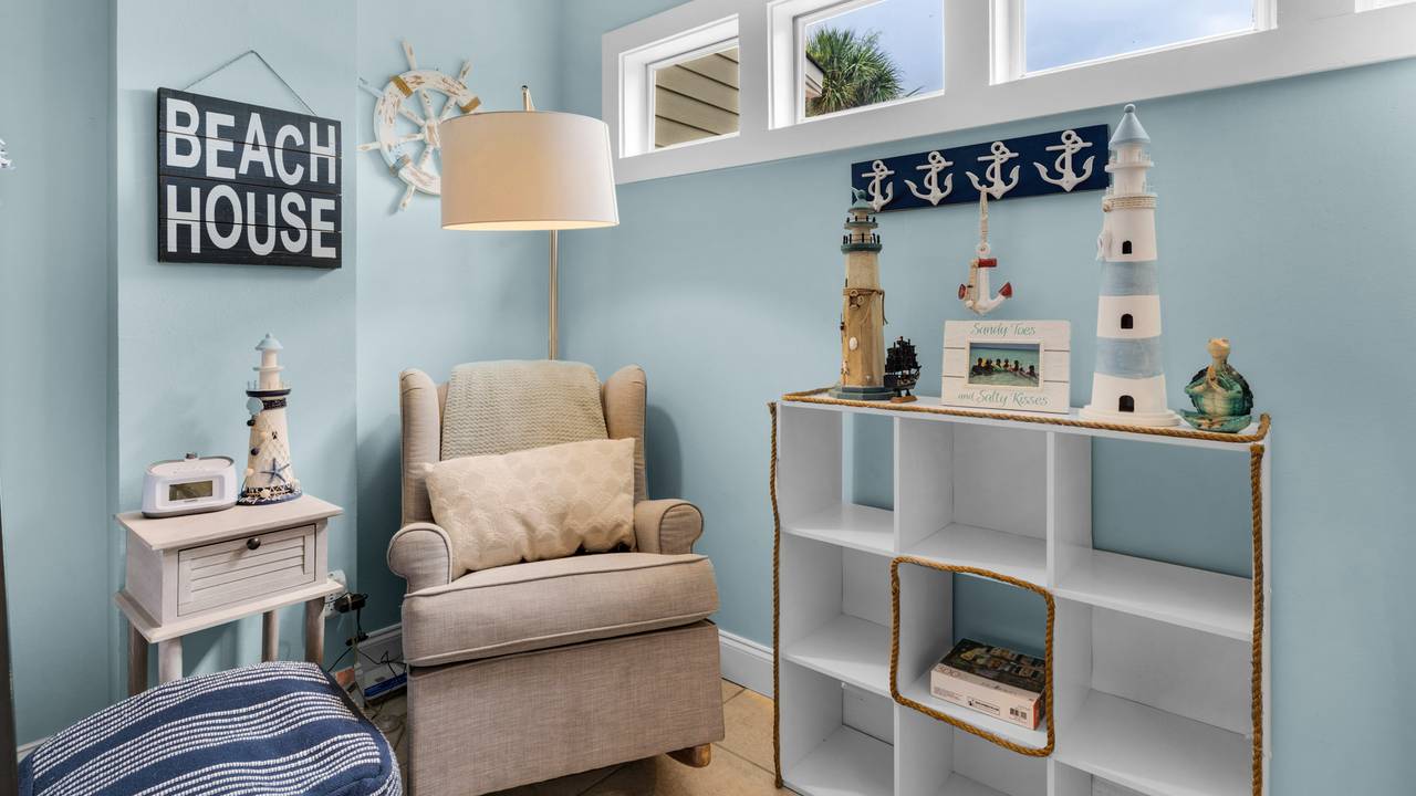 Sea Haunts 1A - 1st Floor Bunk area Sea Haunts 1A - 1st Floor Bunk area