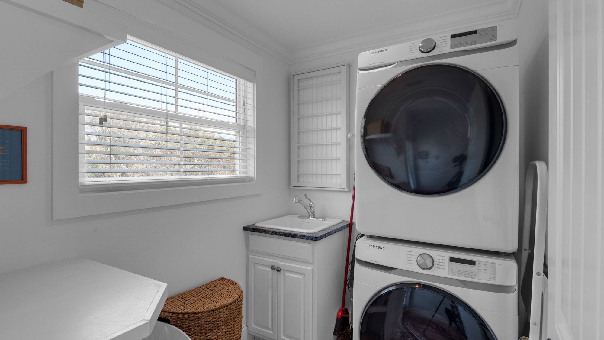 Intensive Care Washer and Dryer