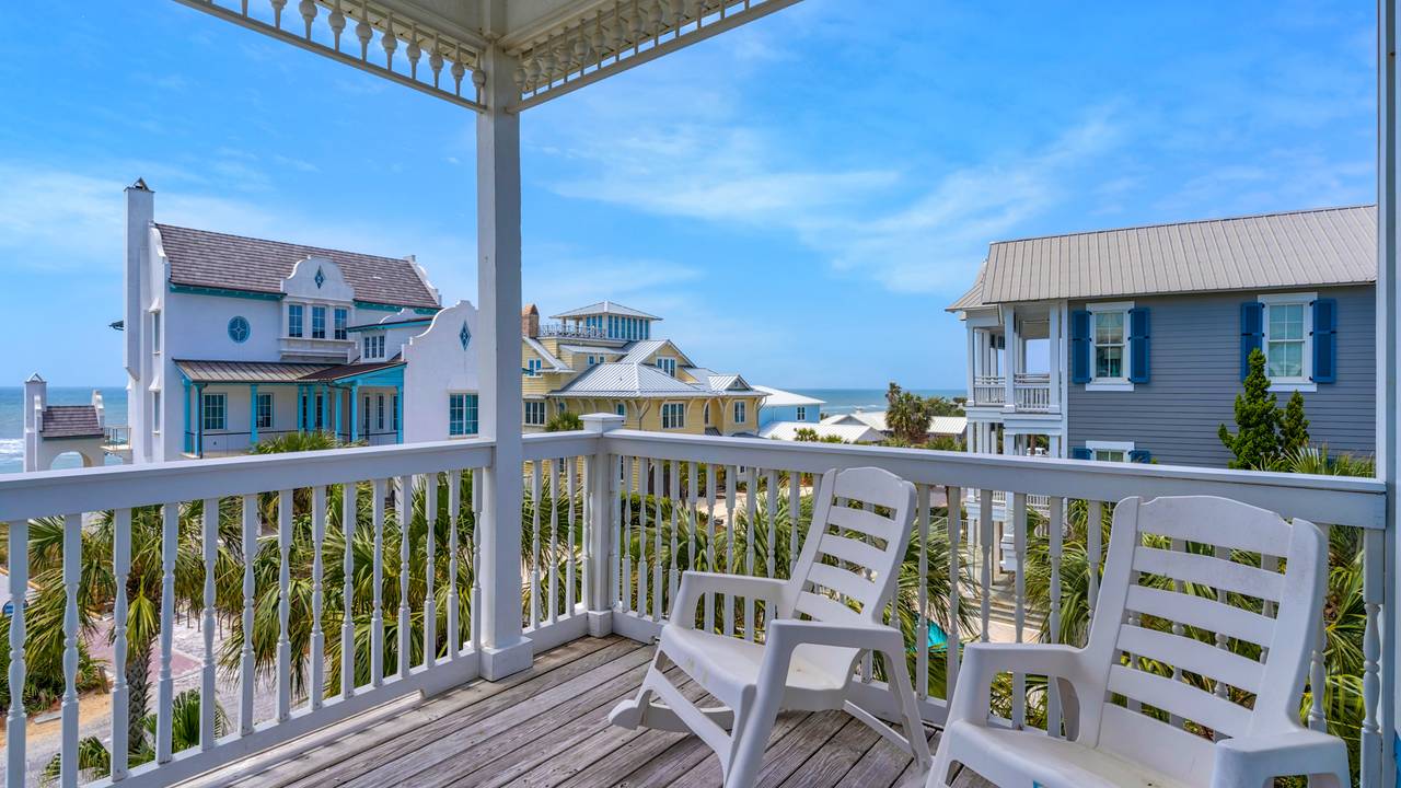 INTC Exterior INTC Exterior