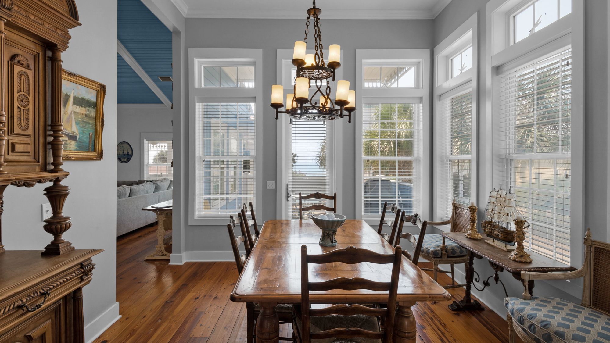 Intensive Care Dining Table