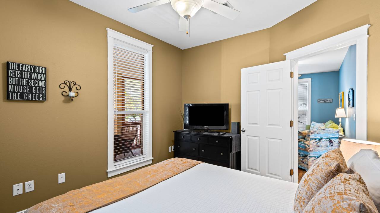 Emerald Rose - 1st Floor Emerald Rose - 1st Floor