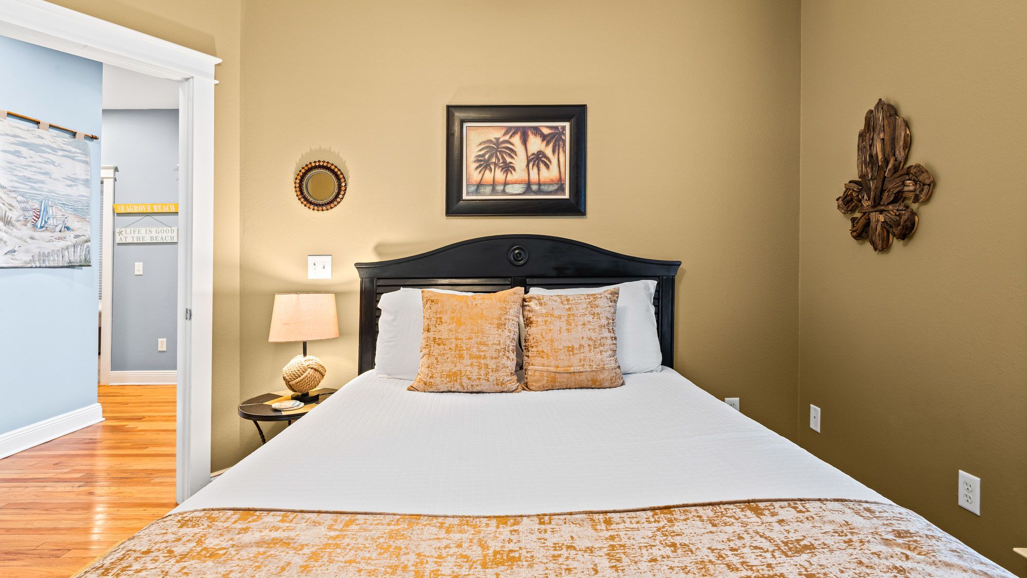 Emerald Rose - 1st Floor