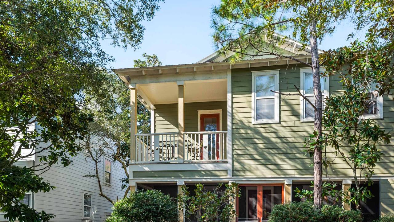 Emerald Rose Emerald Rose