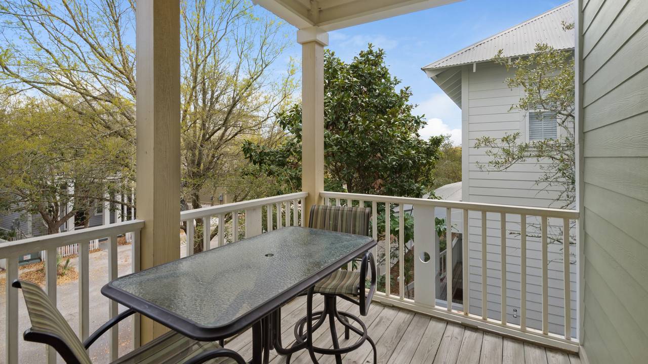 Emerald Rose Emerald Rose