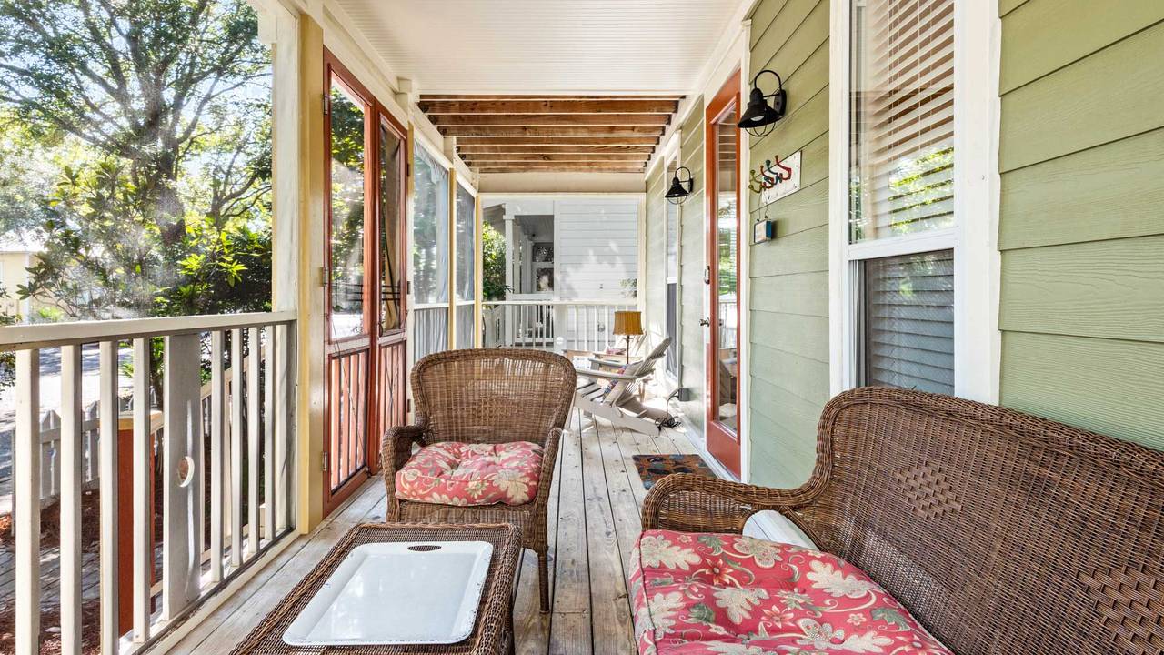 Emerald Rose - 1st Floor Emerald Rose - 1st Floor