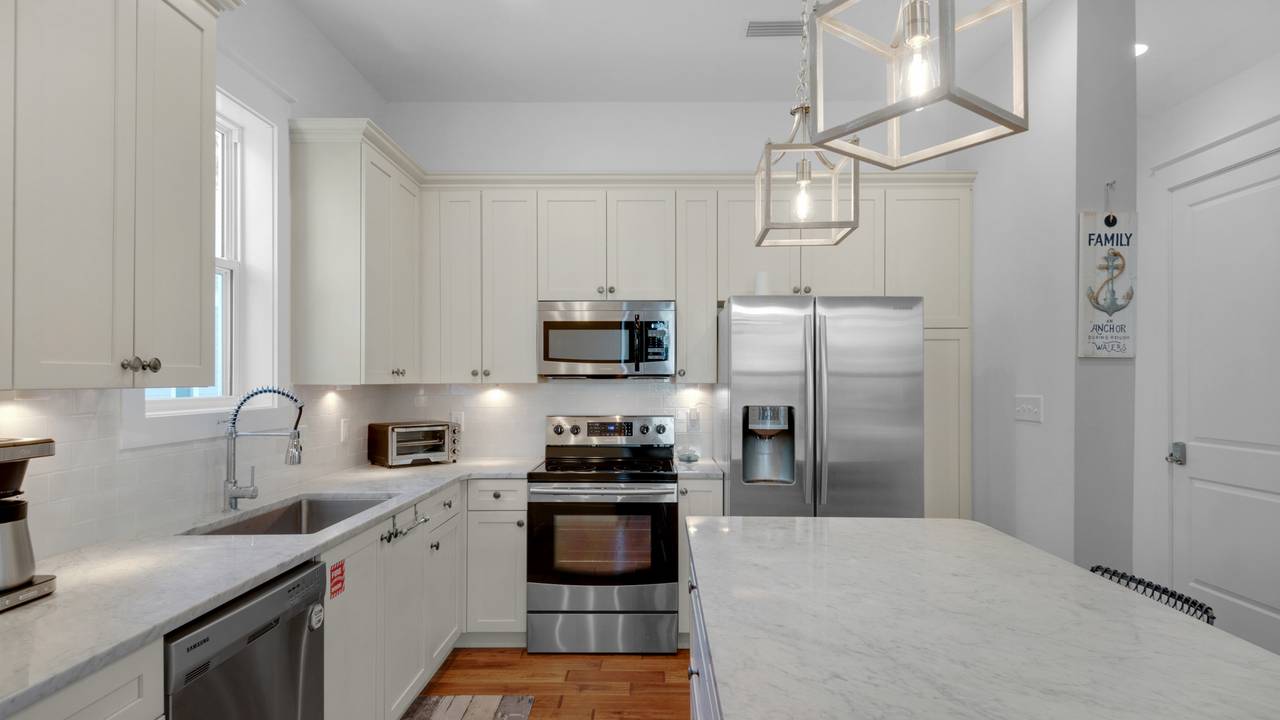 3 Mermaids Haven 3 Mermaids Haven