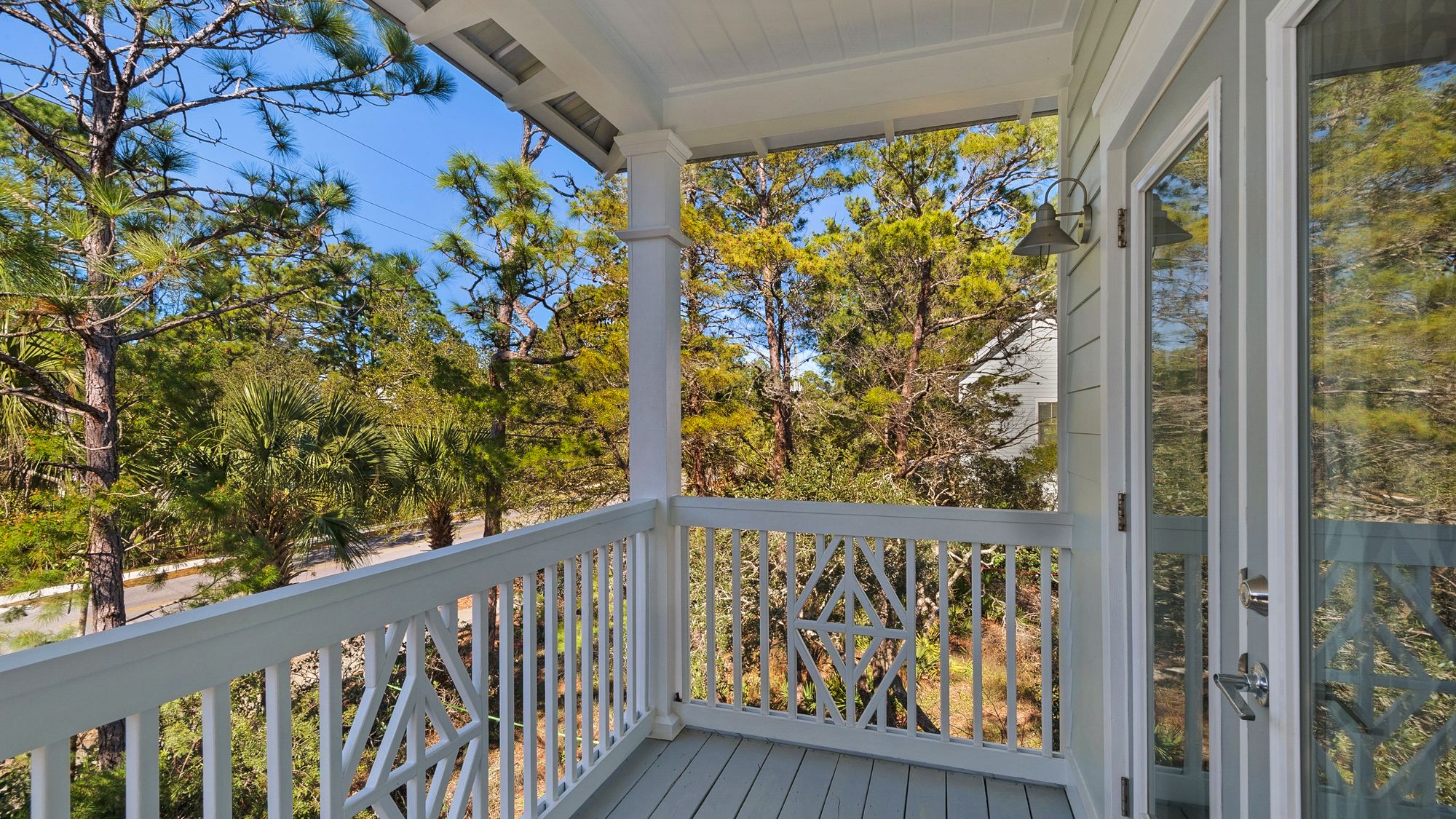 3 Mermaids Haven Master Balcony