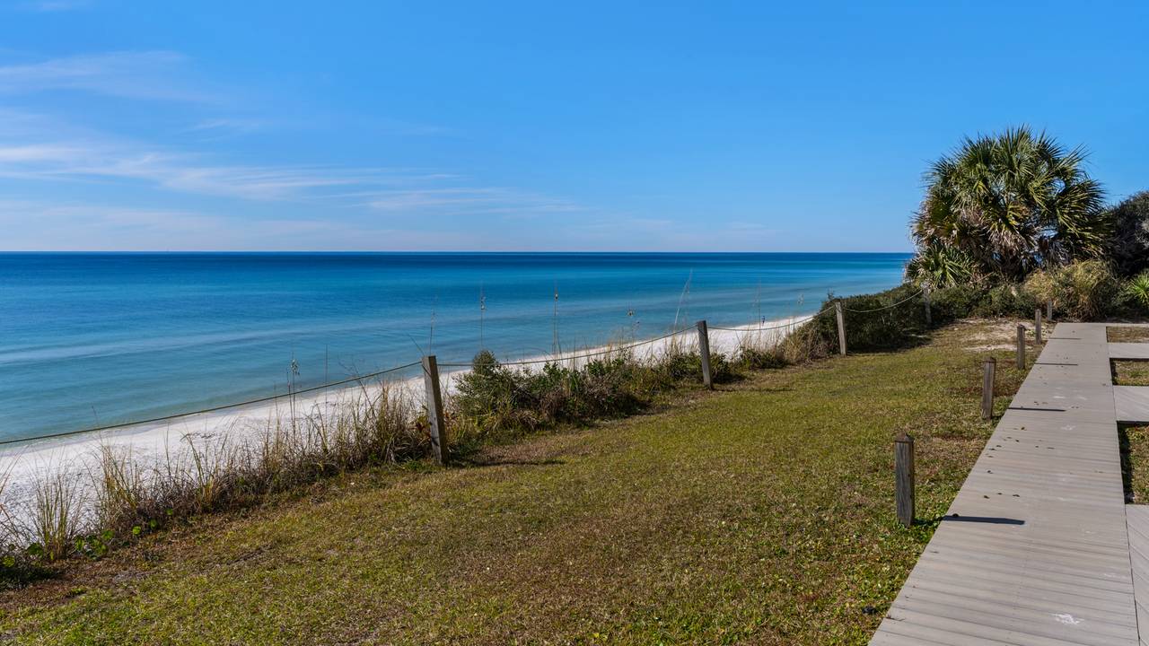 Blue Tide 6A Patio View Blue Tide 6A Patio View