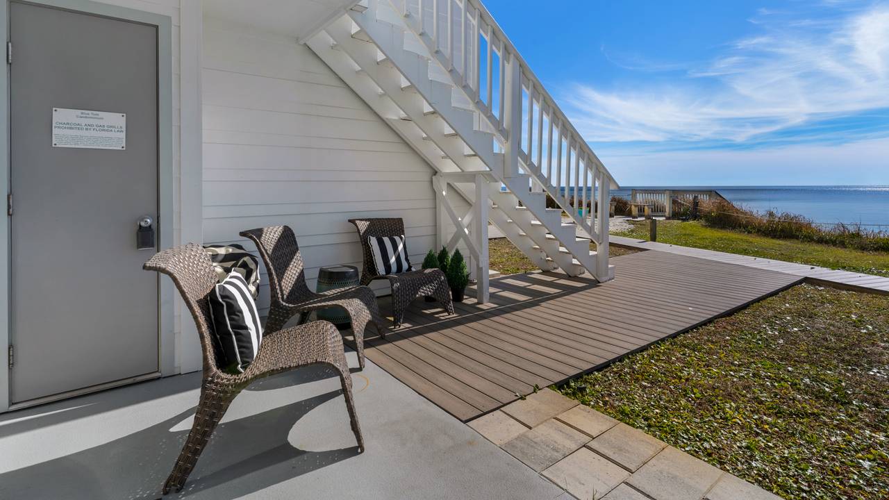 Blue Tide 6A Patio View Blue Tide 6A Patio View