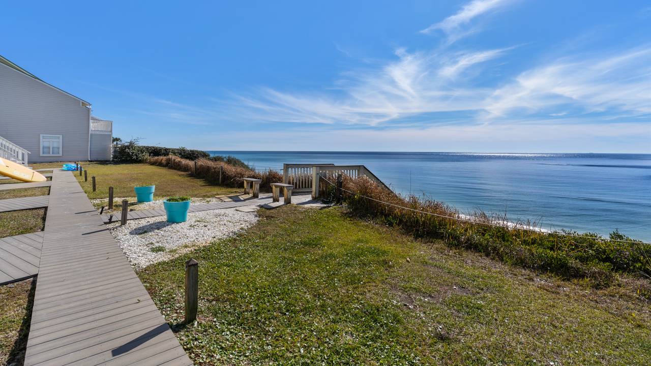 Blue Tide 6A Patio View Blue Tide 6A Patio View