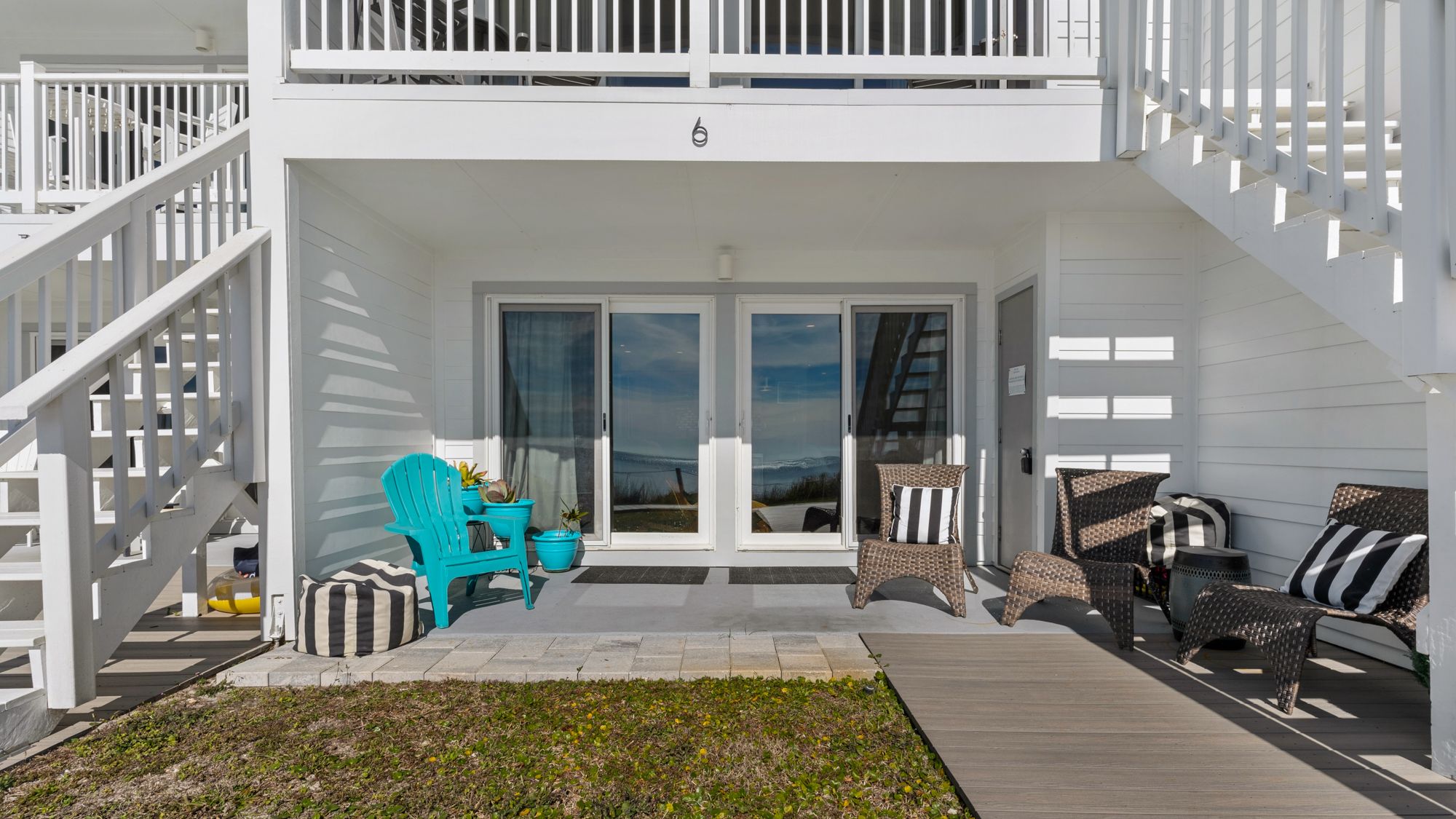 Blue Tide 6A Patio View