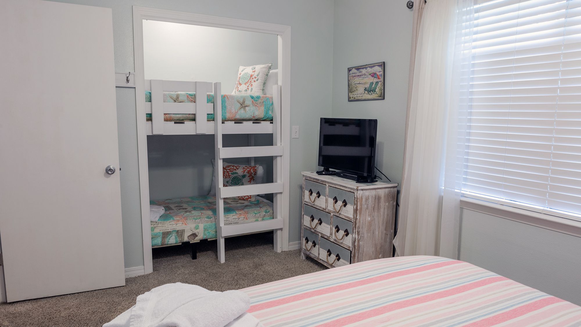 Cassine Gardens Guest Bedroom