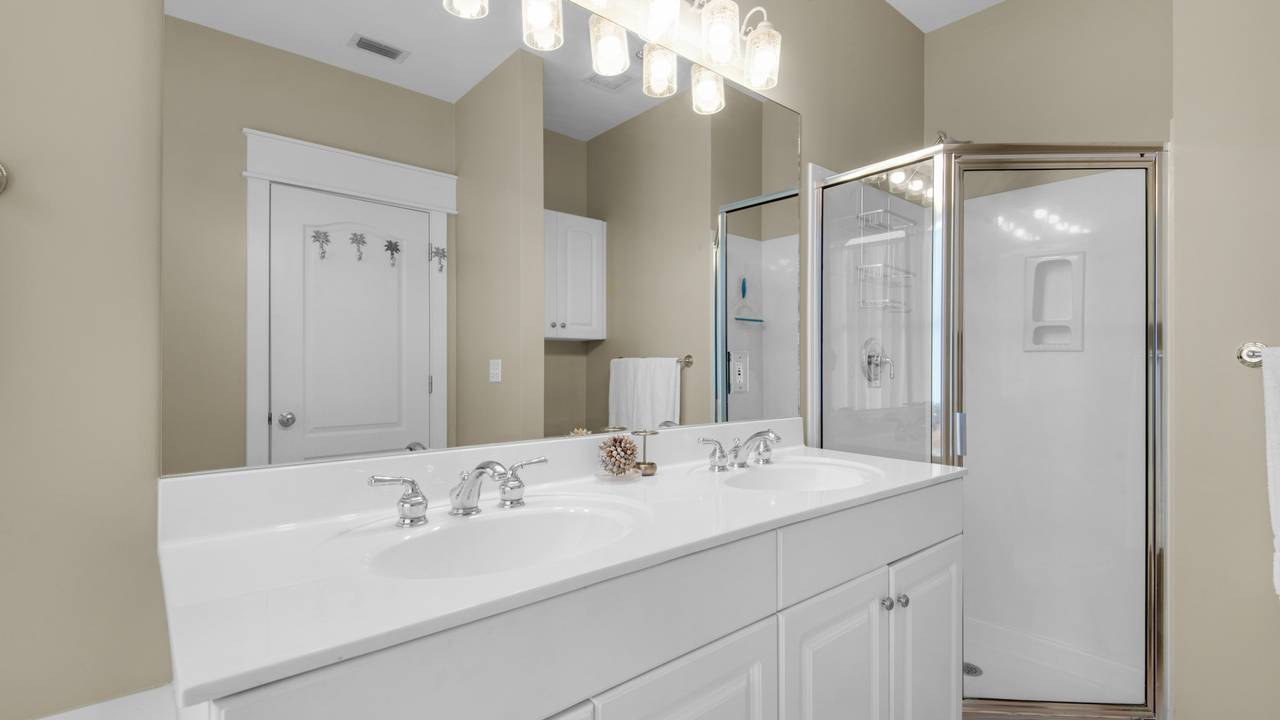 Monterey B402 Monterey B402