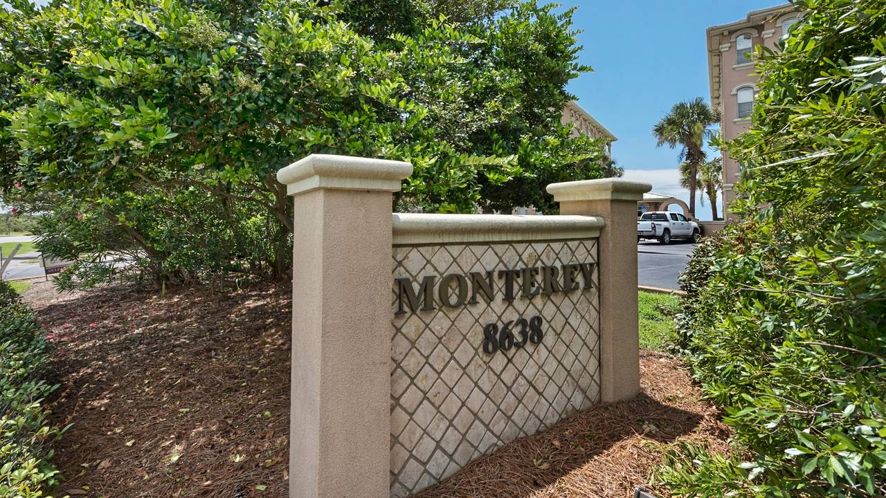 Monterey B402 Monterey B402