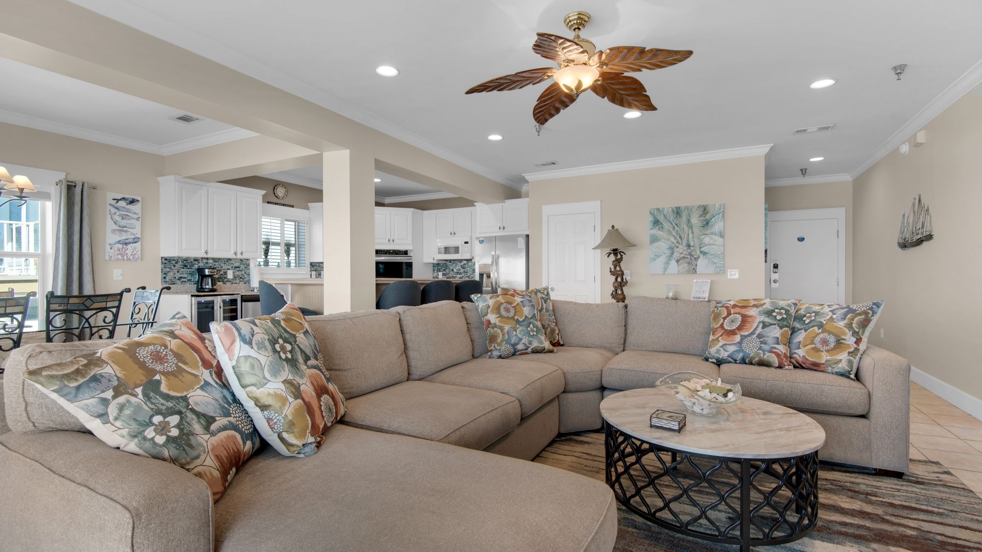 Seaview I Unit 200 Living Area and Kitchen