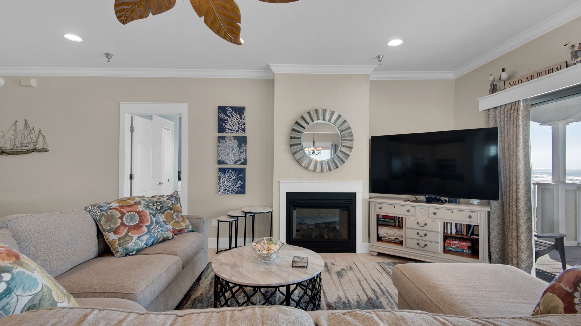 Seaview I Unit 200 Living Area