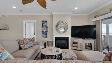 Seaview I Unit 200 Living Area Seaview I Unit 200 Living Area