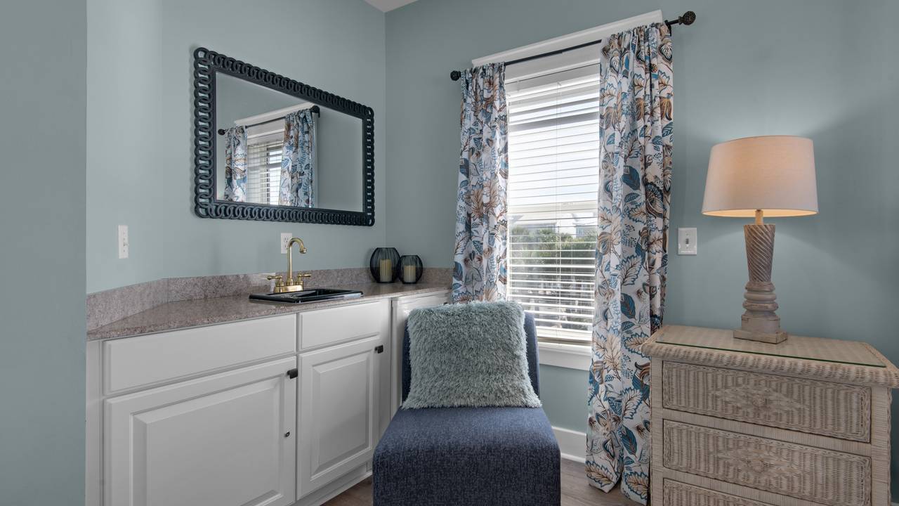 Seaview I Unit 200 Seaview I Unit 200