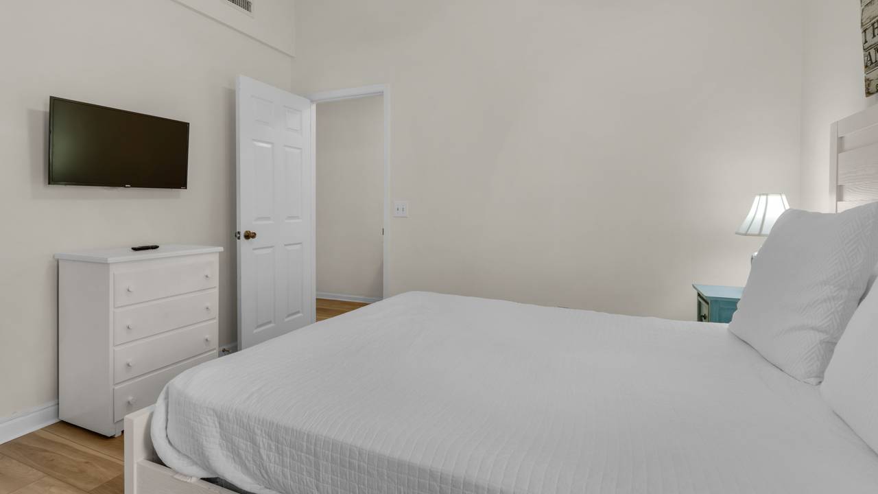 Blue Nine 5 Bedroom Blue Nine 5 Bedroom