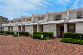 Blue Nine 5 Exterior Blue Nine 5 Exterior