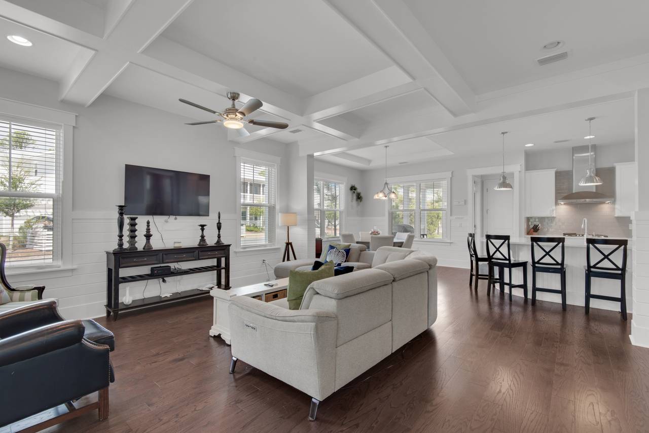 9 Prairie Pass 9 Prairie Pass