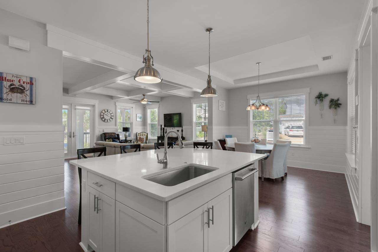 9 Prairie Pass 9 Prairie Pass