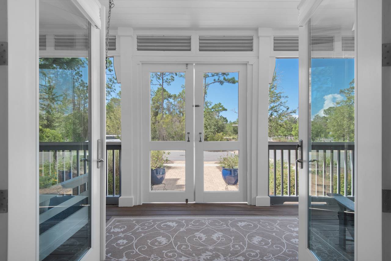 9 Prairie Pass 9 Prairie Pass