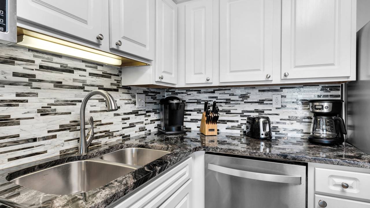 BCH 505 Kitchen area BCH 505 Kitchen area