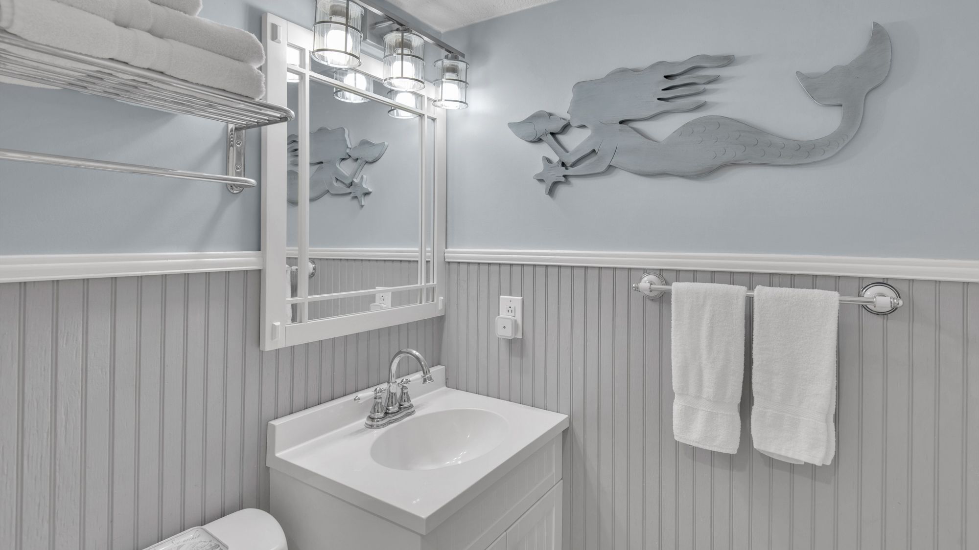 BeachCrest 505 Bathroom